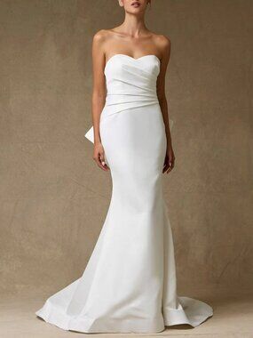 NEW OFF WHITE WEDDING DRESS, SIMPLE DESTINATION STRAPLESS BRIDAL GOWN RECEPTION